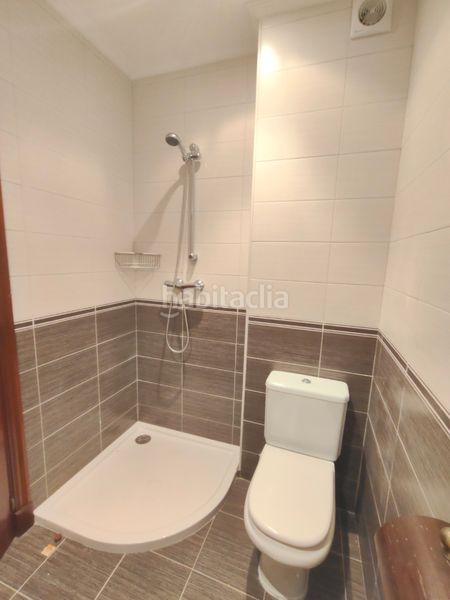 Foto 43d56ced-663d-4375-a9dd-cea97fd50e93. Casa a Castiñeiras Ribeira