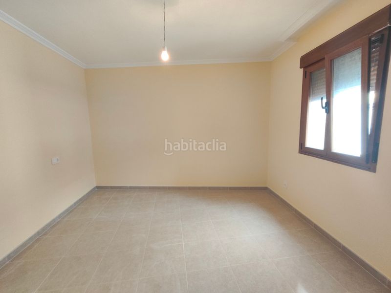 Foto 69c867e0-28d0-4c4a-8ad5-7555bbb68505. Casa a Castiñeiras Ribeira