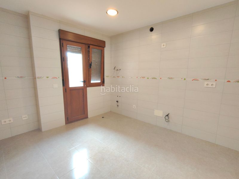 Foto a41141ef-31d6-42e9-bd7d-847d0f838803. Casa a Castiñeiras Ribeira