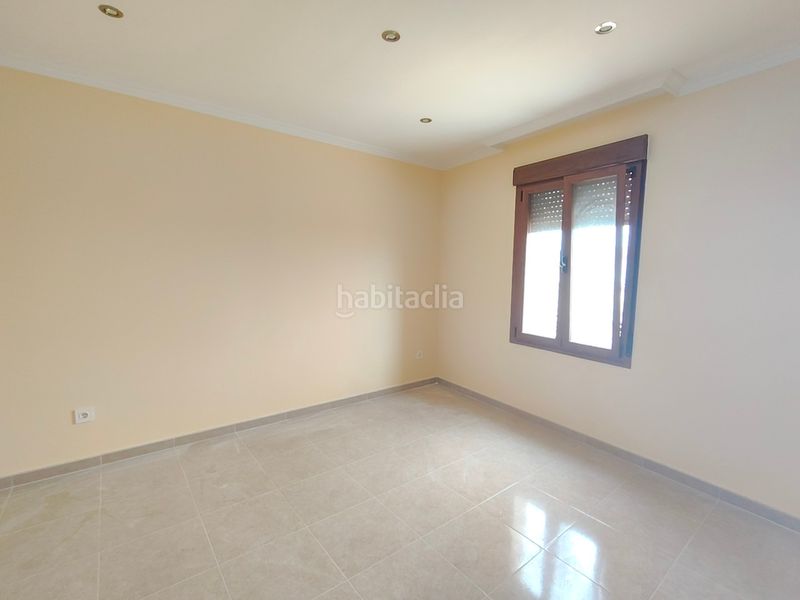 Foto d4cc4e4d-25f4-44db-a516-105a851b0a42. Casa a Castiñeiras Ribeira