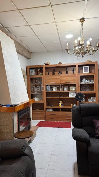 Foto 62a1c744-b65c-4663-83f7-7121b55478e3. Casa amb xemeneia aparcament a Palmeira Ribeira