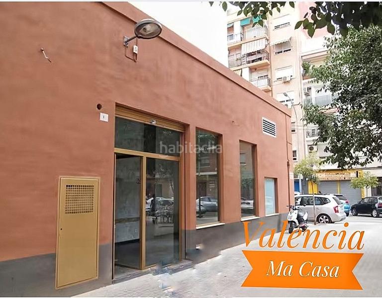 Foto eb760b6a-0b86-4fc8-9f3b-c13d3dab3289. Local comercial en Torrefiel Valencia