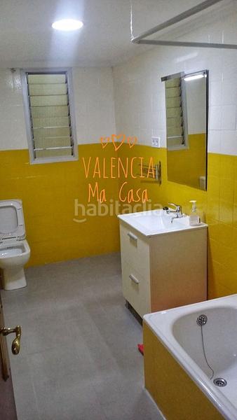 Foto cce7b8f3-44ba-40c2-8137-80c8ef6f9e00. Lloguer pis amb calefacció a Beteró Valencia