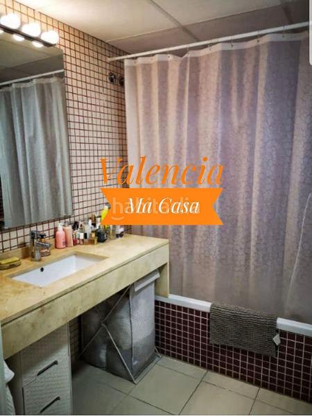 Foto dbc4a446-d379-48ca-accb-7696e6589ee2. Location appartement avec chauffage parking dans La Petxina Valencia