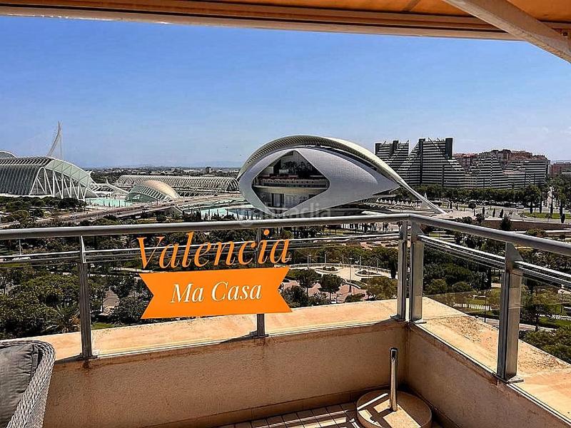 Foto 7effc61c-6e12-46d5-a039-30479a83e518. Lloguer àtic amb calefacció aparcament piscina a Valencia