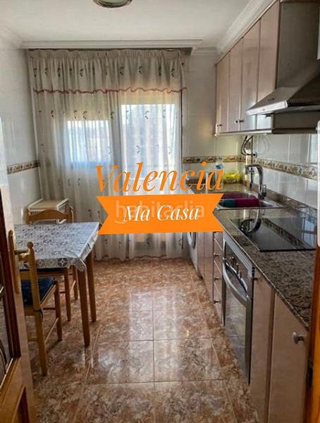 Foto fb57c916-1f13-4bb0-b9fc-6223c5afb12d. Lloguer pis amb calefacció a Aiora Valencia