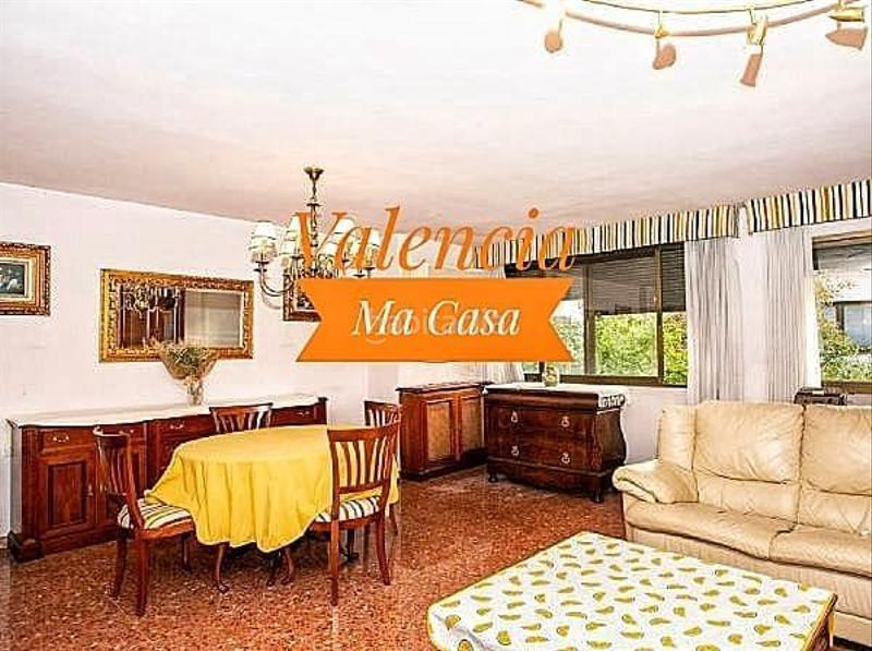 Foto 9384dfed-cefe-4e9c-8272-75fe999a0572. Miete etagenwohnung mit heizung parking in Exposició Valencia