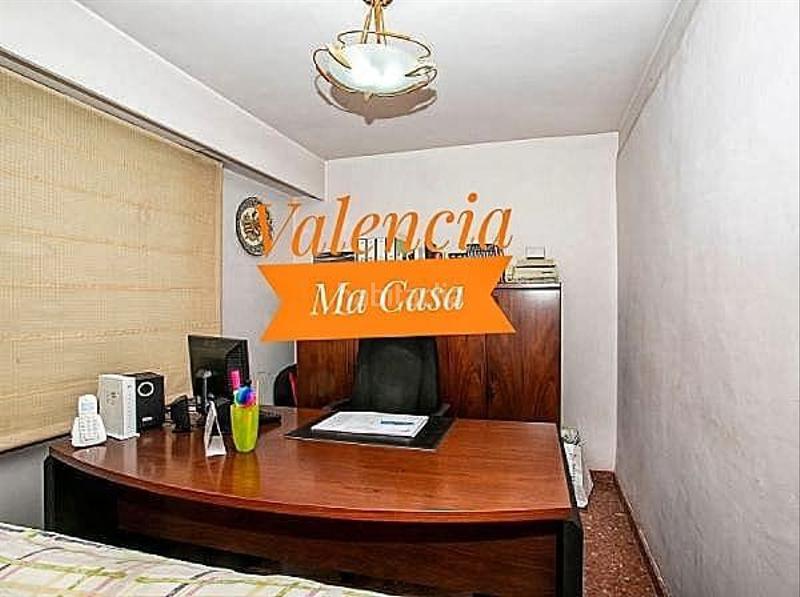 Foto b7239764-533a-4858-bbc4-801c9cbb66cd. Rent flat with heating parking in Exposició Valencia