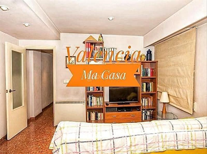 Foto caa19406-344a-439c-a595-6e122bc9f682. Rent flat with heating parking in Exposició Valencia