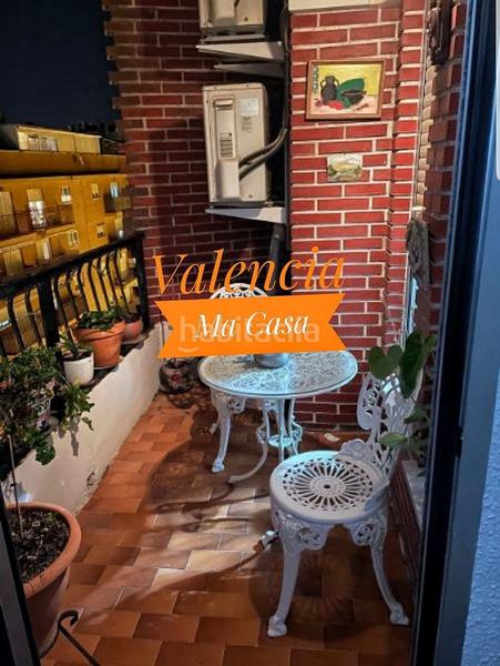 Foto 195db335-59a6-4a89-8282-d8c438cb9f66. Miete etagenwohnung mit heizung in Torrefiel Valencia