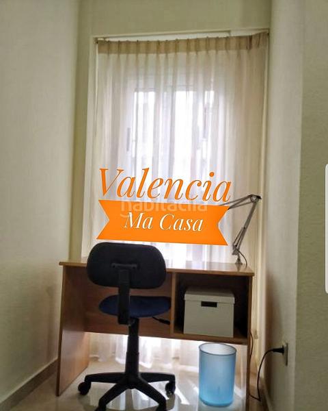 Foto 35e70551-6b44-4cdf-b465-459dd47429ab. Rent flat with heating parking in Barrio de Patraix Valencia
