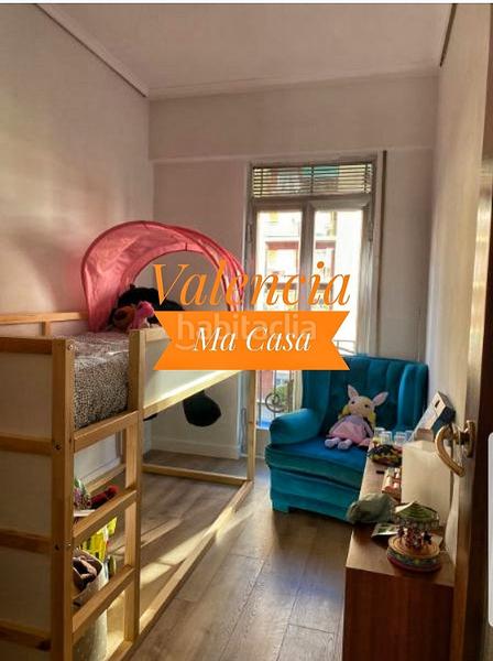 Foto fdf7cc70-a1d0-4874-bbf2-bfafb98f6a71. Alquiler piso en En Corts - Doctor Waksman Valencia