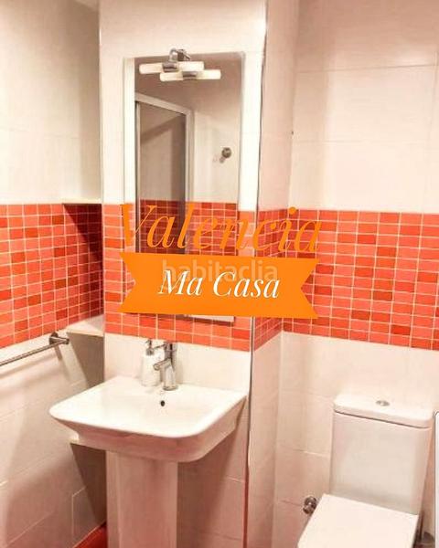 Foto 19ba6e90-ca16-410e-b57a-3e42e878b0db. Location appartement avec parking dans Jaume Roig Valencia