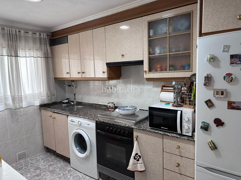 Foto 7d437218-a4c0-462c-b468-265278a54118. Miete etagenwohnung mit heizung in Els Orriols Valencia