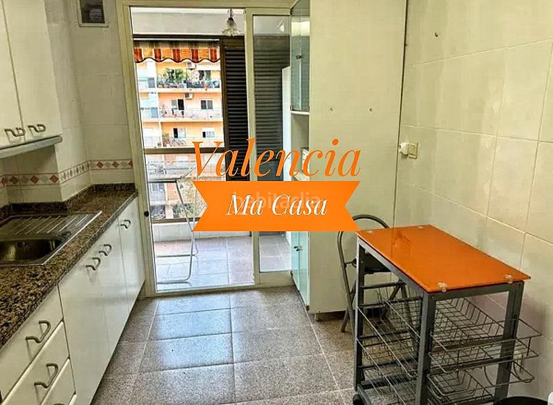 Foto 76794b1b-06e7-45a6-94d9-877c785dbfbe. Miete etagenwohnung mit heizung in Ciutat Jardí Valencia