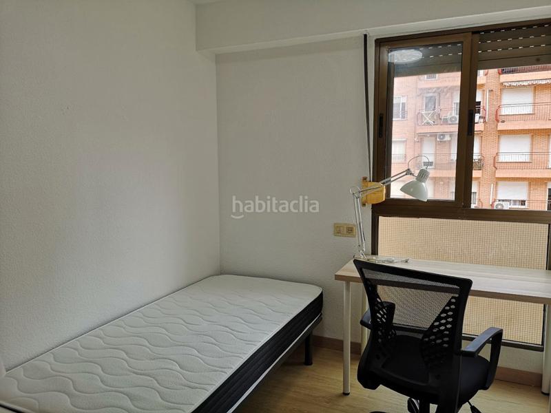 Foto d61bd6f9-8746-46c4-a346-611ca371dcc3. Miete etagenwohnung mit heizung in Ciutat Jardí Valencia