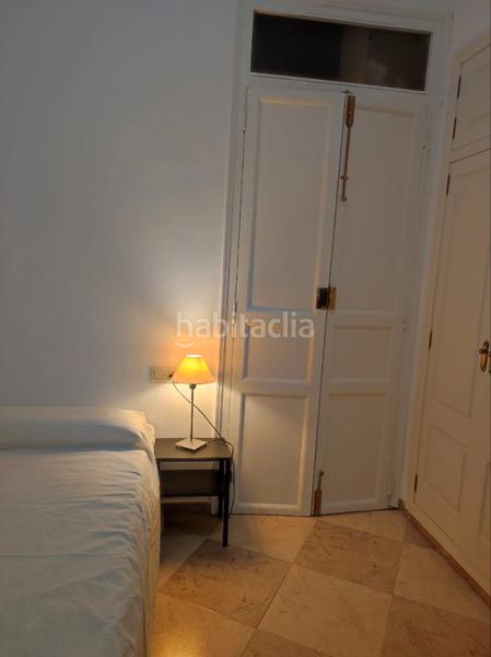 Foto fa27cef6-44fa-47f1-acef-c4c585ca02d5. Rent flat with heating in El Botànic Valencia