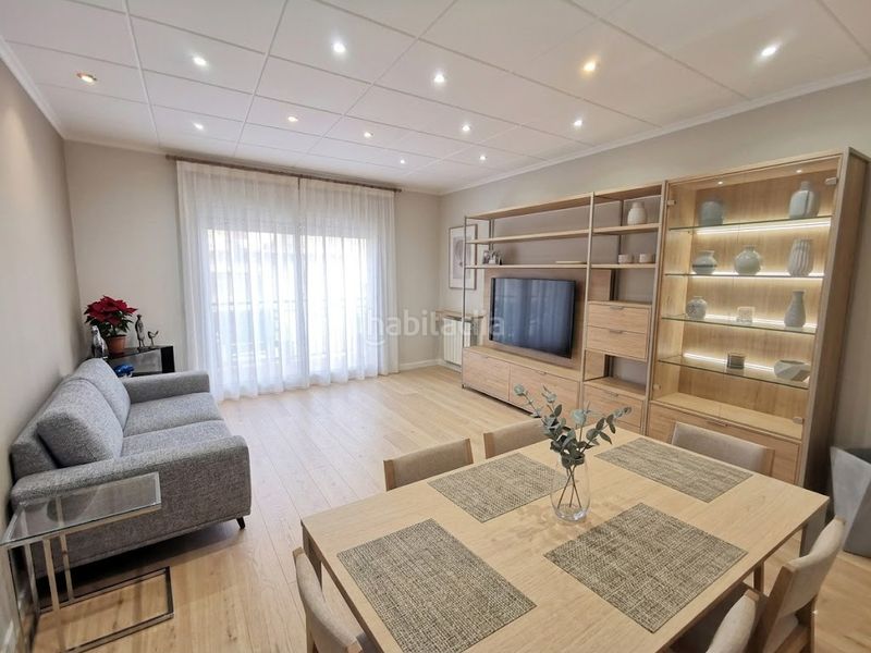 Foto e9ca13aa-f813-488d-9ef9-50612754bb00. Casa amb calefacció aparcament a Montcada Centre - La Ribera Montcada i Reixac