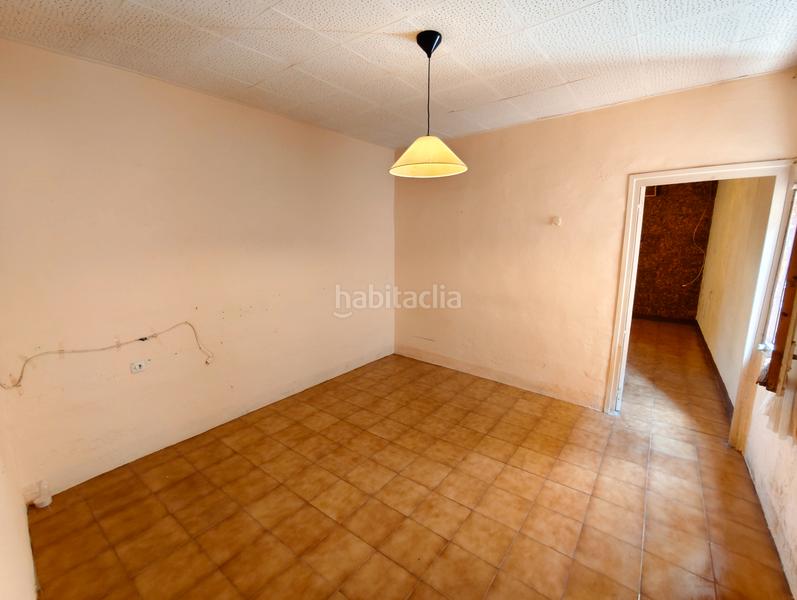 Foto 83e6ac87-3ce2-42c0-ab3a-61d3e1dff0d7. Doppelhaus in Centre Badalona