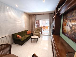 Casa adosada en Gorg. Gran casa con garaje y terraza solarium