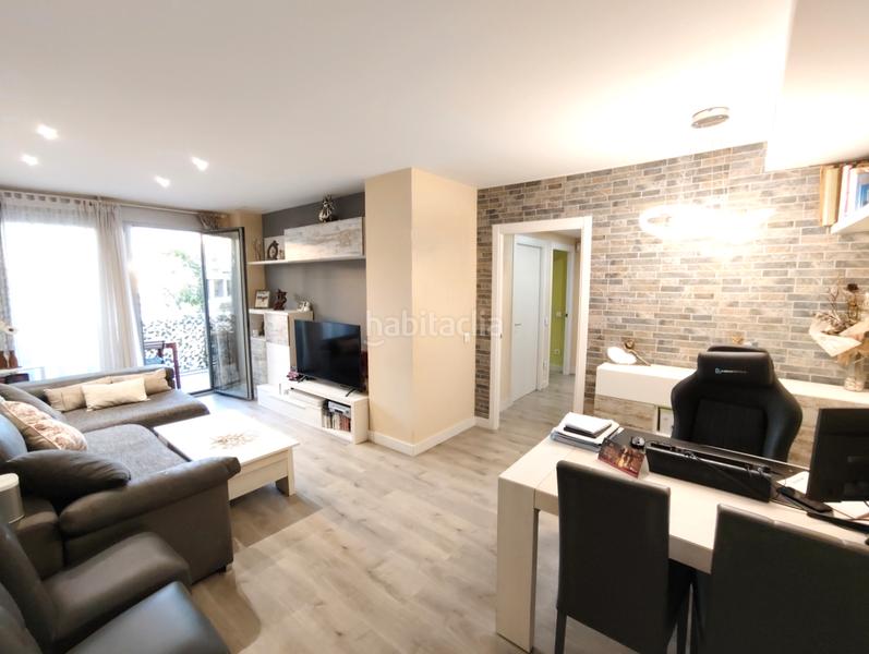 Foto cb773570-11c0-4852-ac62-338239cad146. Appartamento in carrer de pi i margall 15 in Port Badalona