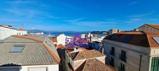 Casa adosada en Pobra do Carami�al (A). Casa c�ntrica con vistas y terraza