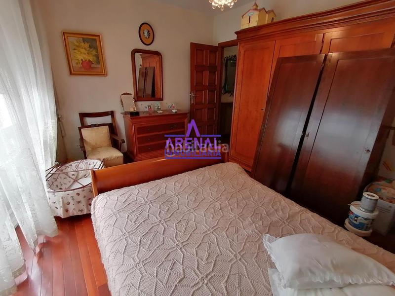 Foto 6dd69b98-18d8-4aa1-a4f0-36a7ff4e423d. Casa adosada casa céntrica con vistas y terraza en Pobra do Caramiñal (A)