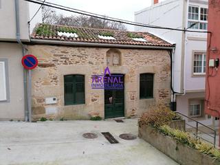 Maison à Pobra do Caramiñal (A). En calle peatonal
