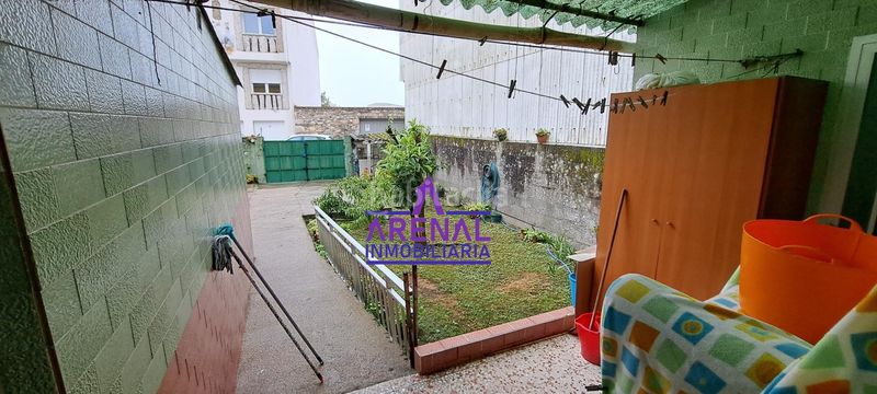 Foto 1bd7f310-5b9c-469d-a0eb-3339c2aa9c8c. Casa a Pobra do Caramiñal (A)