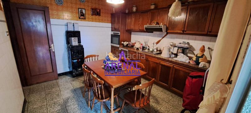 Foto 988fd0bb-8677-4978-a223-36f637d691d2. Casa a Pobra do Caramiñal (A)
