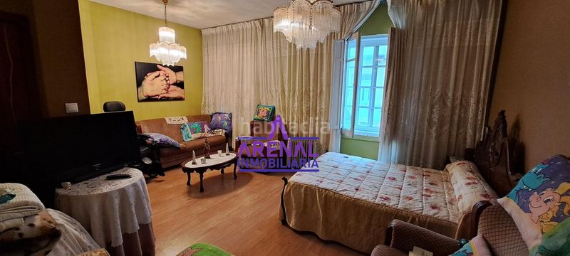 Foto a18b111d-46be-4687-9036-660ed3e0ce23. Casa a Pobra do Caramiñal (A)