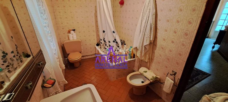 Foto b6d42896-bd76-49ec-a977-e813d1a18d88. Casa a Pobra do Caramiñal (A)