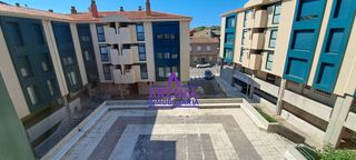 Piso en Pobra do Carami�al (A). Piso c�ntrico