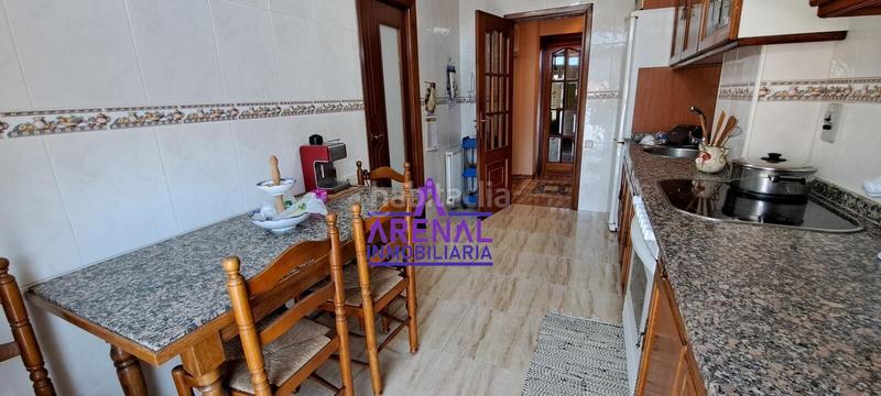 Foto 6c8a97c3-d74f-4e12-9d5f-05f61d387d18. Appartamento con riscaldamento parcheggio in Pobra do Caramiñal (A)