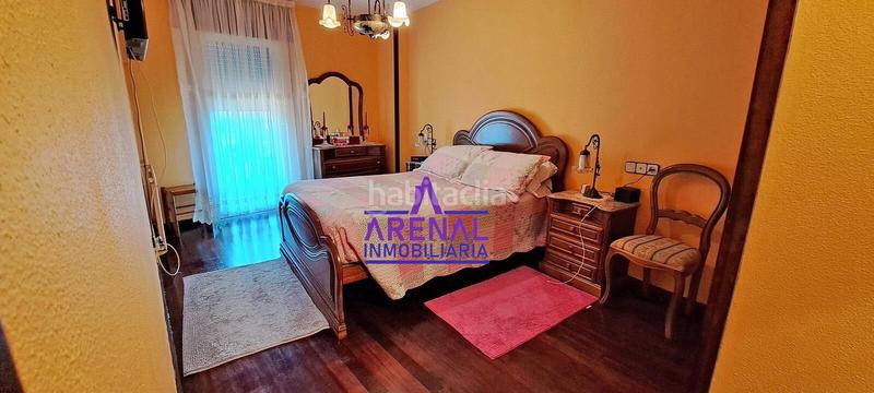 Foto c1062694-5850-44ff-8be5-6e249999da3f. Appartamento con riscaldamento parcheggio in Pobra do Caramiñal (A)