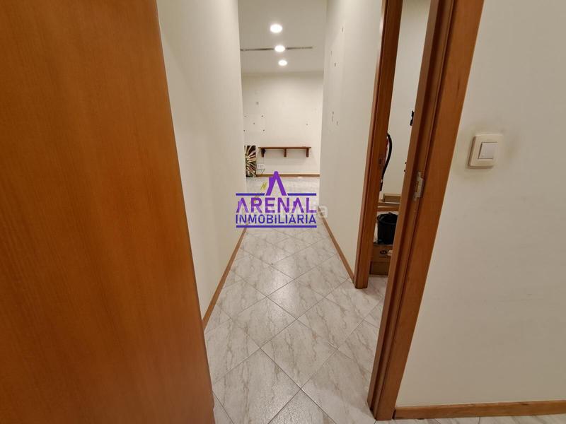 Foto 88466737-ba2e-42f3-884b-6864a98fffc9. Miete büro in Pobra do Caramiñal (A)