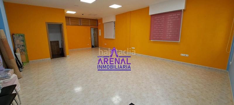 Foto b51b96d6-1285-4d48-b0a9-6fe3d732dfb6. Location local commercial dans Pobra do Caramiñal (A)
