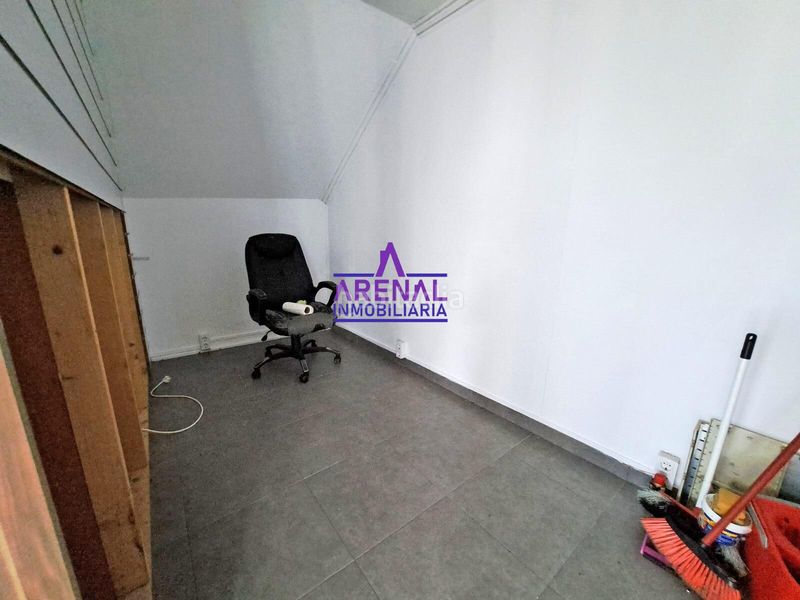 Foto b8cdb444-697f-4fe3-91d9-314262afb620. Local comercial a Pobra do Caramiñal (A)