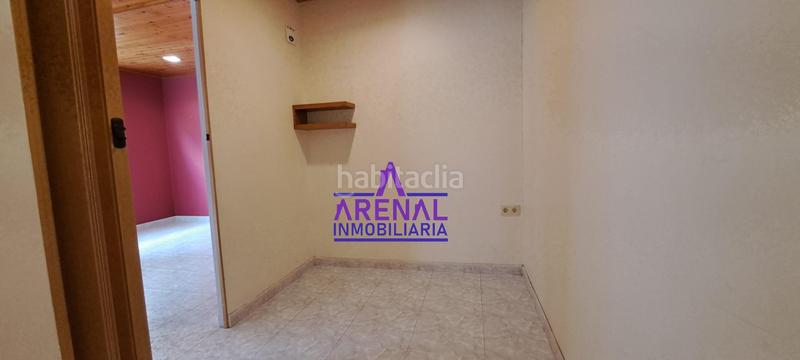 Foto 50fd41c4-0293-4465-a74b-c4ff55a9aef6. Location local commercial dans Pobra do Caramiñal (A)