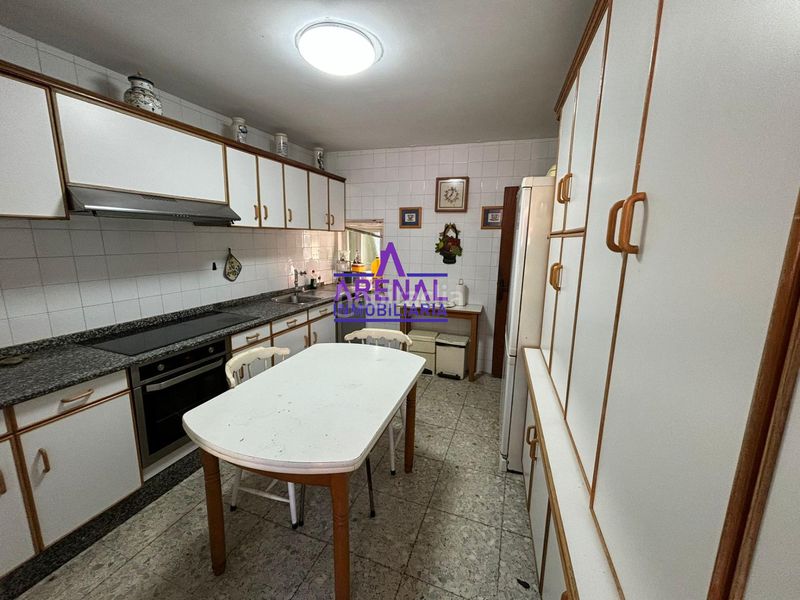Foto e6218548-2510-47a1-90dd-2a7d7c0c7b6b. Casa amb calefacció aparcament a Pobra do Caramiñal (A)