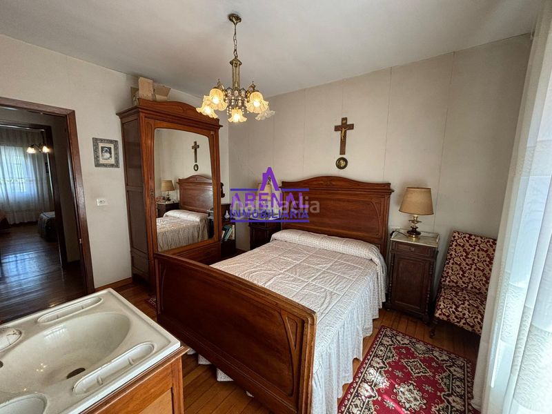 Foto f4e2cc0c-1509-43d4-b32c-66fcd3a1d5a3. Casa amb calefacció aparcament a Pobra do Caramiñal (A)