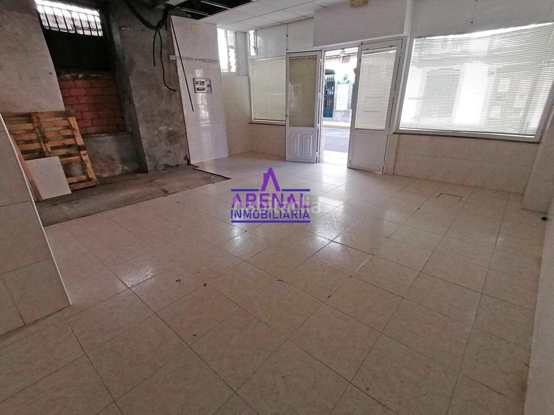 Foto 63e96468-3af7-4624-a875-4cc8c05b253b. Affitto locale commerciale in Pobra do Caramiñal (A)