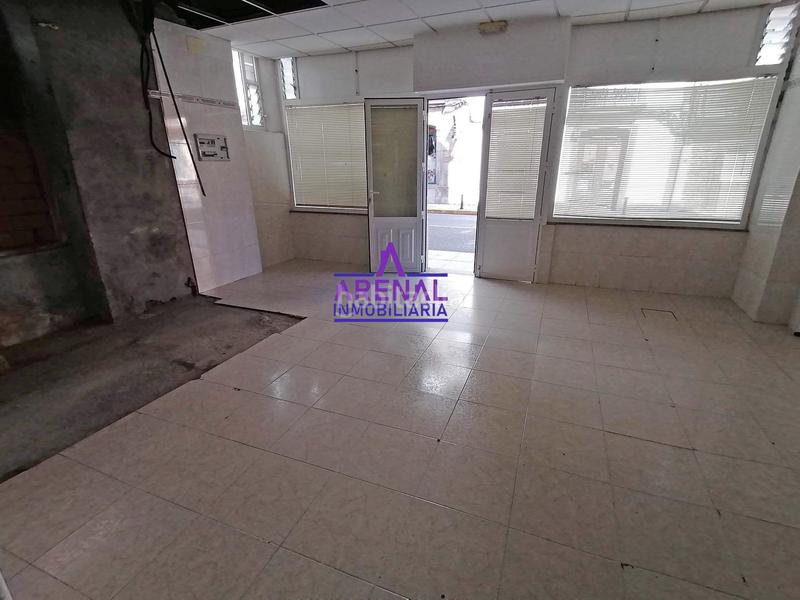 Foto 95c70a0d-de00-4c0f-b705-57e14506bccf. Affitto locale commerciale in Pobra do Caramiñal (A)