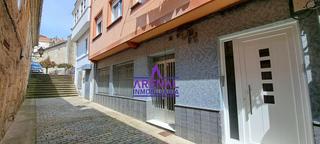 Local commercial à Pobra do Caramiñal (A). Bajo comercial en el centro