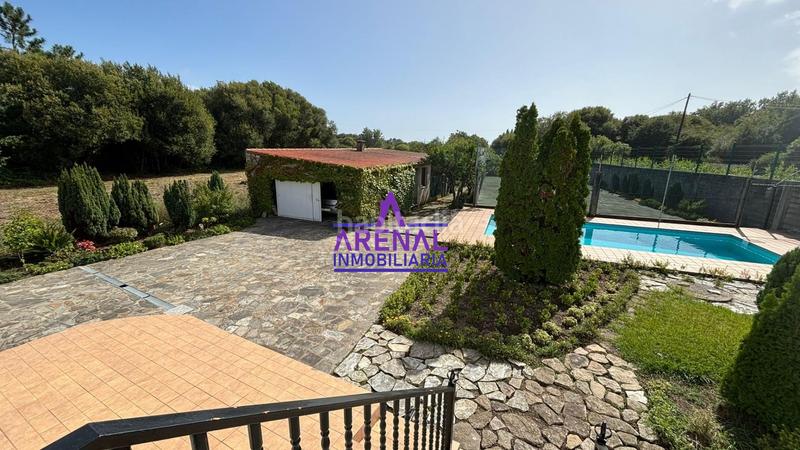 Foto ac29d815-4ec1-4af8-bcdf-94c19f9851c6. Chalet in Boiro