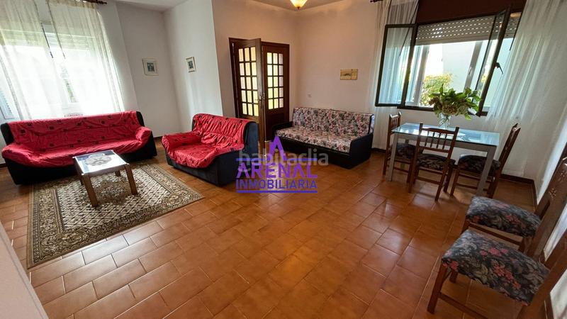 Foto b18c68ff-894e-45d8-815d-8a5bb60e034f. Chalet in Boiro