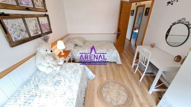 Foto cfba5222-3328-4265-aa76-a37e86f70dd5. Casa amb calefacció a Pobra do Caramiñal (A)