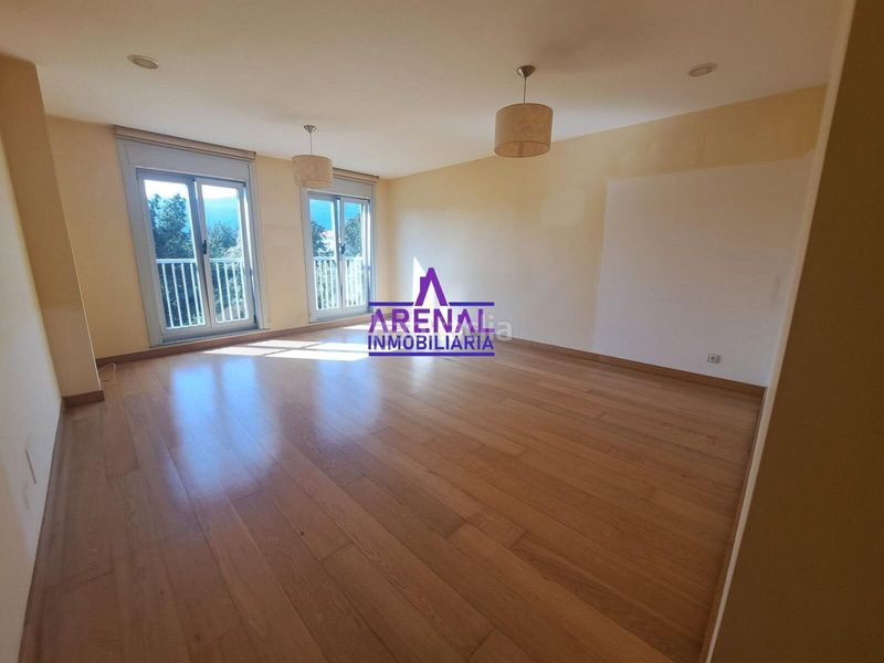 Foto 5bca47b9-856c-4075-9057-9751b76b89af. Apartament amb calefacció aparcament a Pobra do Caramiñal (A)