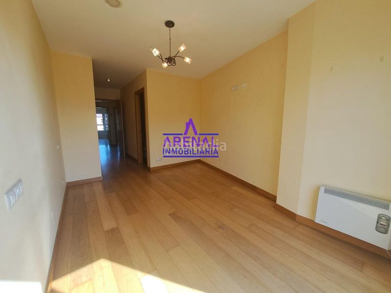 Foto 97731d27-b6de-417b-aa4d-032e173733d5. Apartament amb calefacció aparcament a Pobra do Caramiñal (A)
