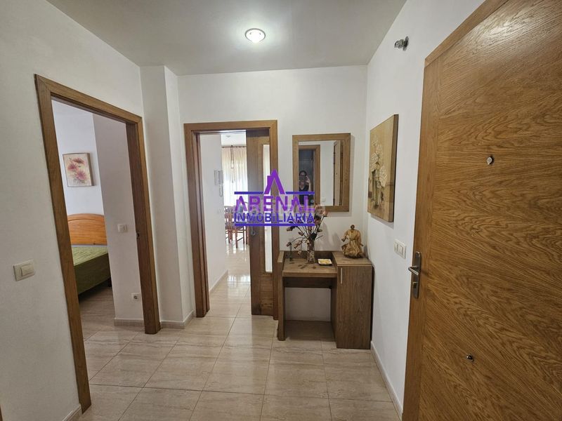 Foto beeb0b2e-d8d3-46b5-805f-b6f812a801d4. Apartament a Pobra do Caramiñal (A)